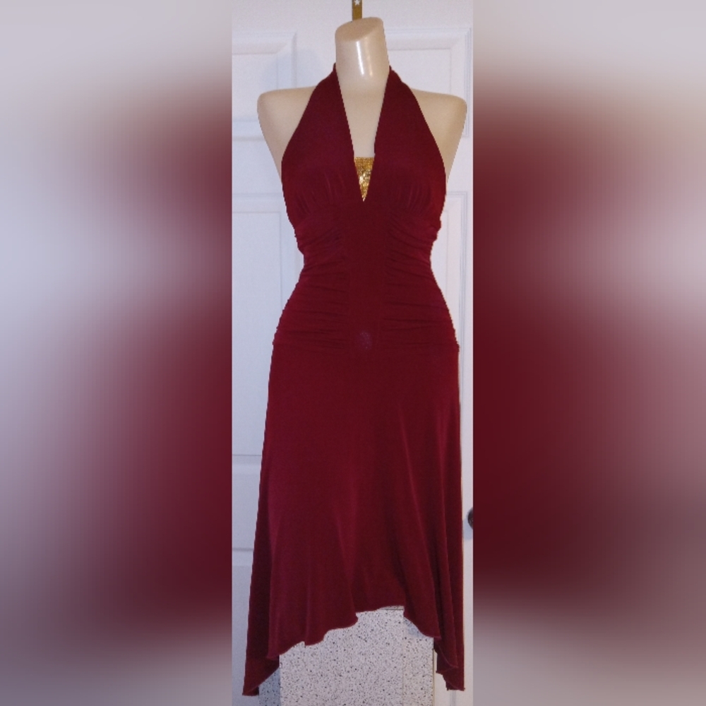 NWOT Size Small Elegant Burgundy Halter  Formal/Party Dress